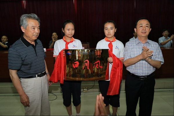 名校介绍书贵瘦硬方通神，笔若流水落云烟——山东省章丘市明水小学硬笔书法特色教育掠影图文