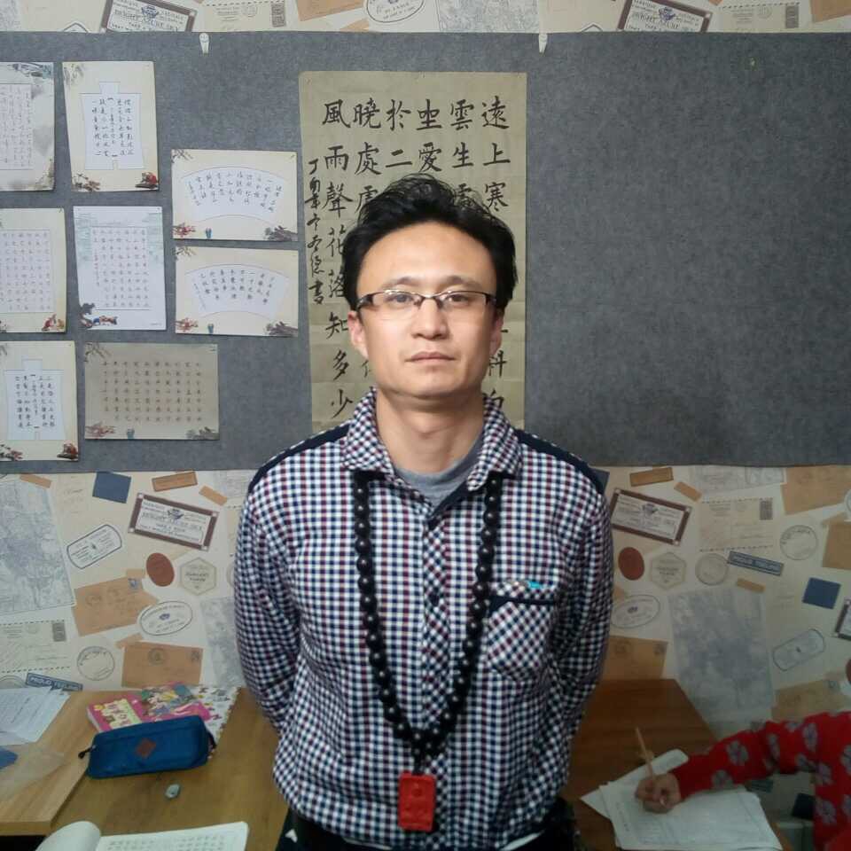 娄本德